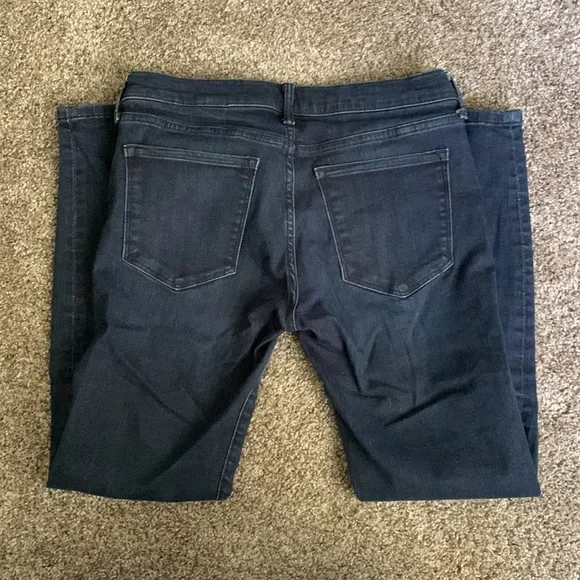 Banana Republic Dark Wash Skinny Jean - Picture 4 of 4